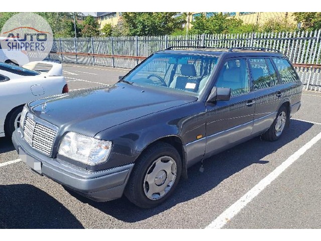 Mercedes E220 - RoRo - USA